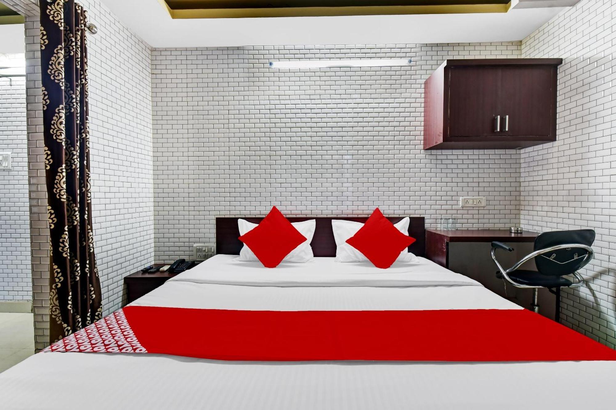 Hotel O Eleven Hotel & Banquet Kota  Extérieur photo