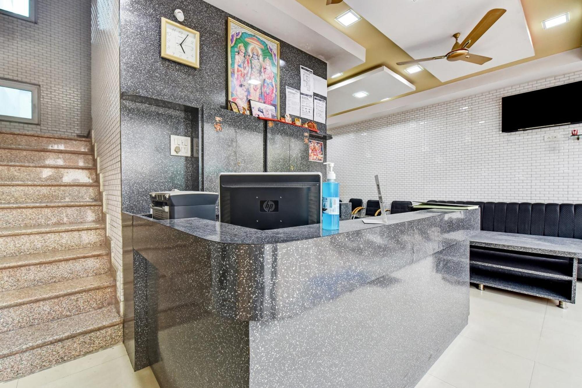 Hotel O Eleven Hotel & Banquet Kota  Extérieur photo