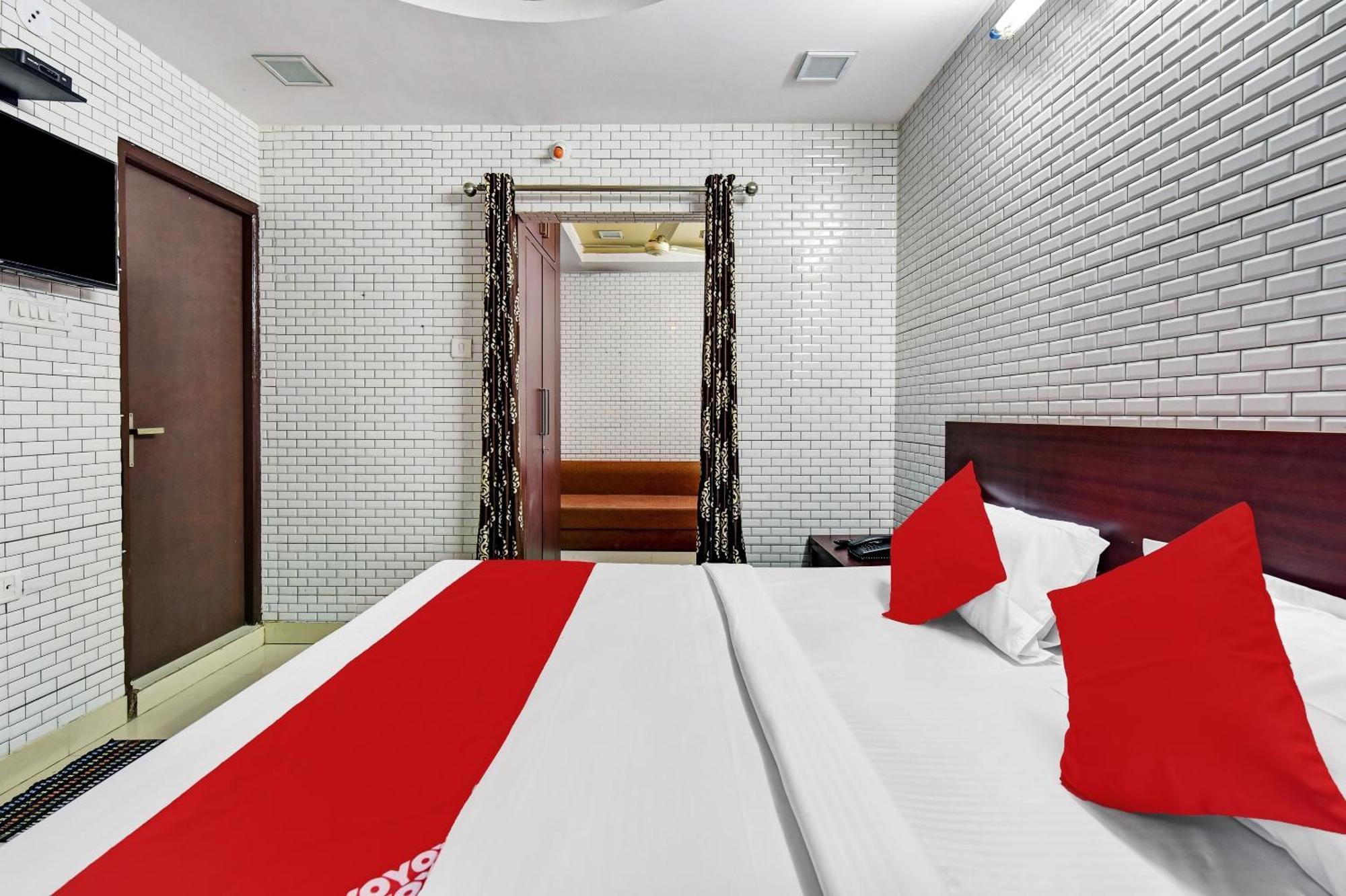 Hotel O Eleven Hotel & Banquet Kota  Extérieur photo