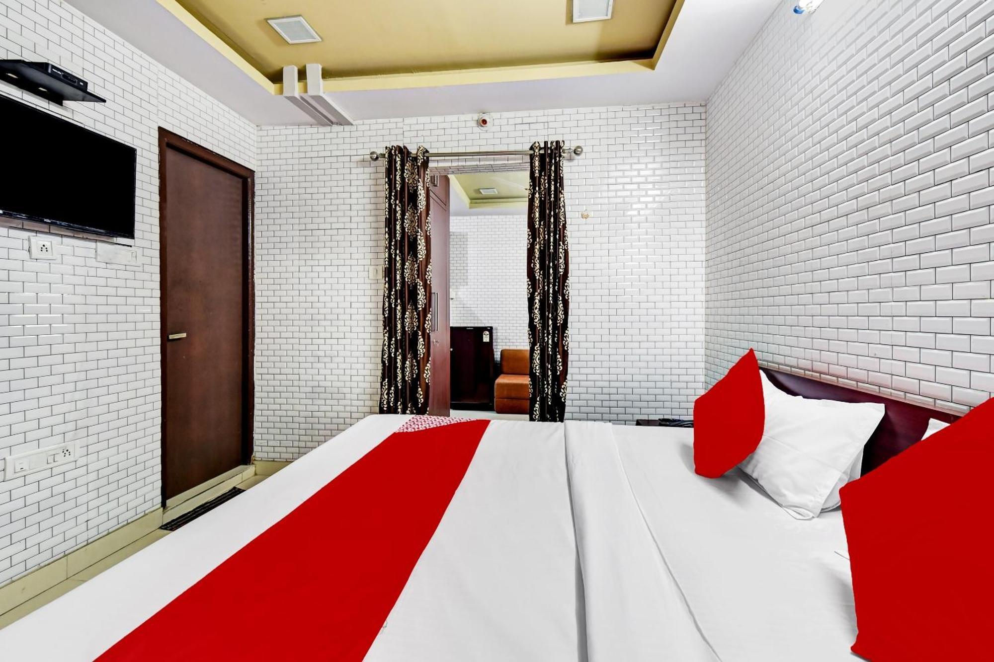 Hotel O Eleven Hotel & Banquet Kota  Extérieur photo